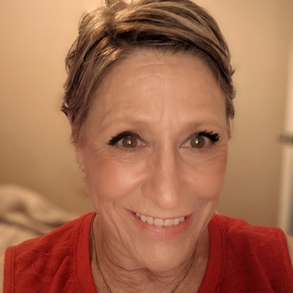 Meet your Posher, Dana